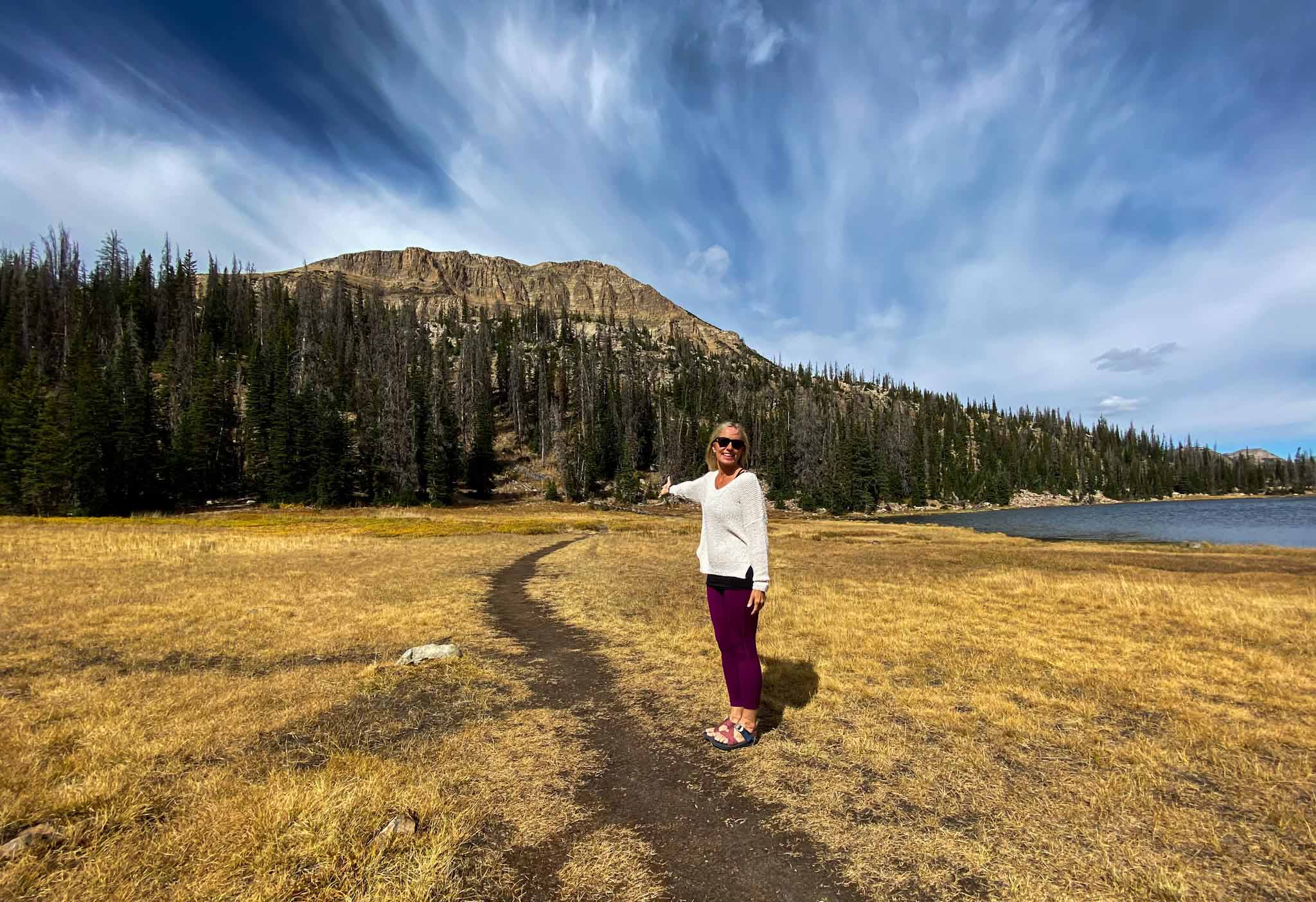 Yoga teacher at Utah high mountain lake